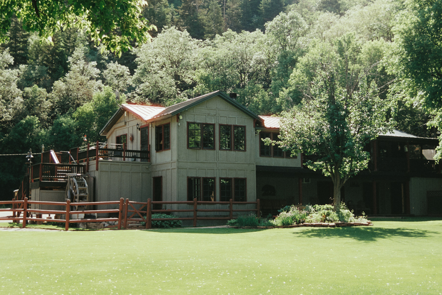 Log Haven Wedding Venue Utah