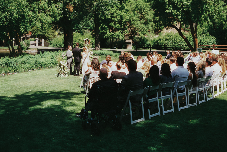 Log Haven Wedding Venue Utah - wedding on film